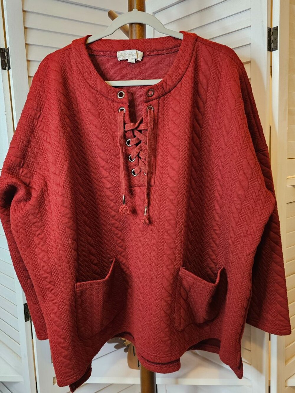 Suzanne Betro Weekend, Plus Size 2X, V-Neck, Tie up, Sweater, Rust Colored